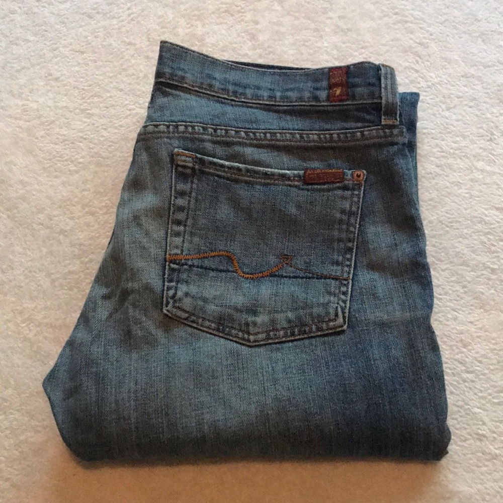 7 for all Mankind boot cut jeans - sz 31